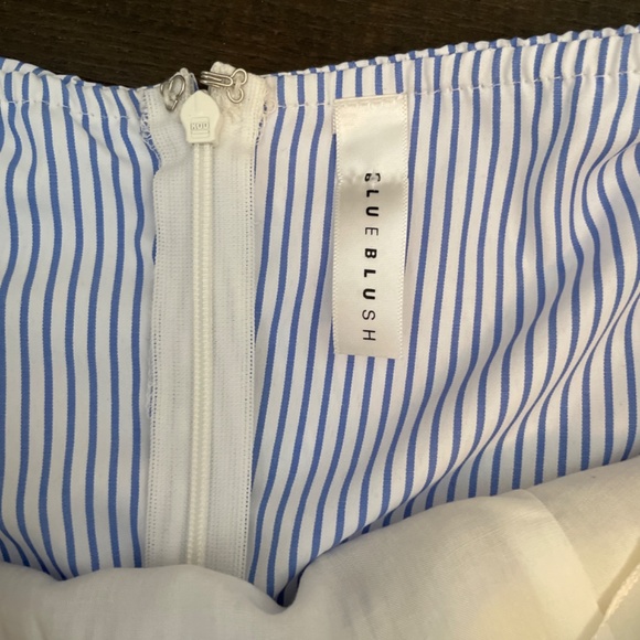 Pink Lily Off The Shoulder Striped Blue Romper - Picture 3 of 4